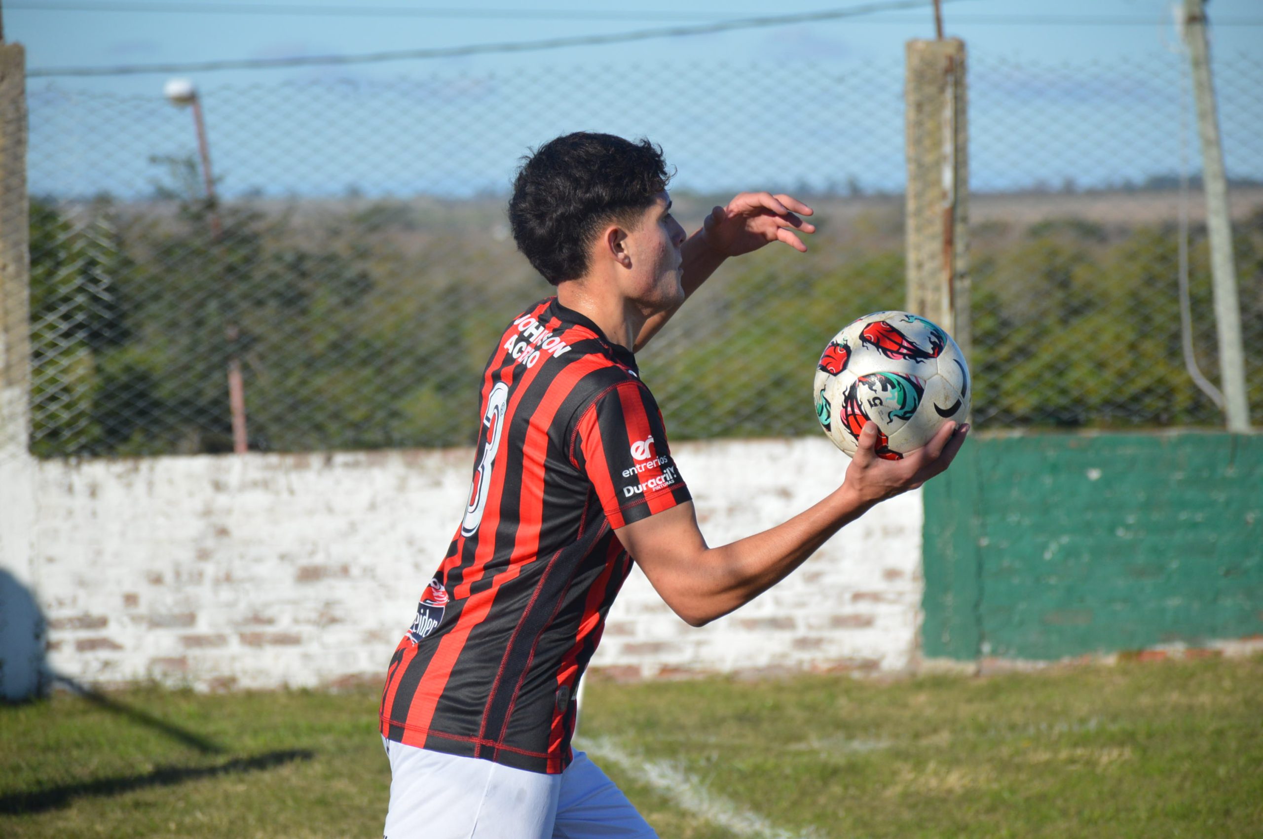 Liga Paranaense | Nuevo triunfo para seguir en la Cima