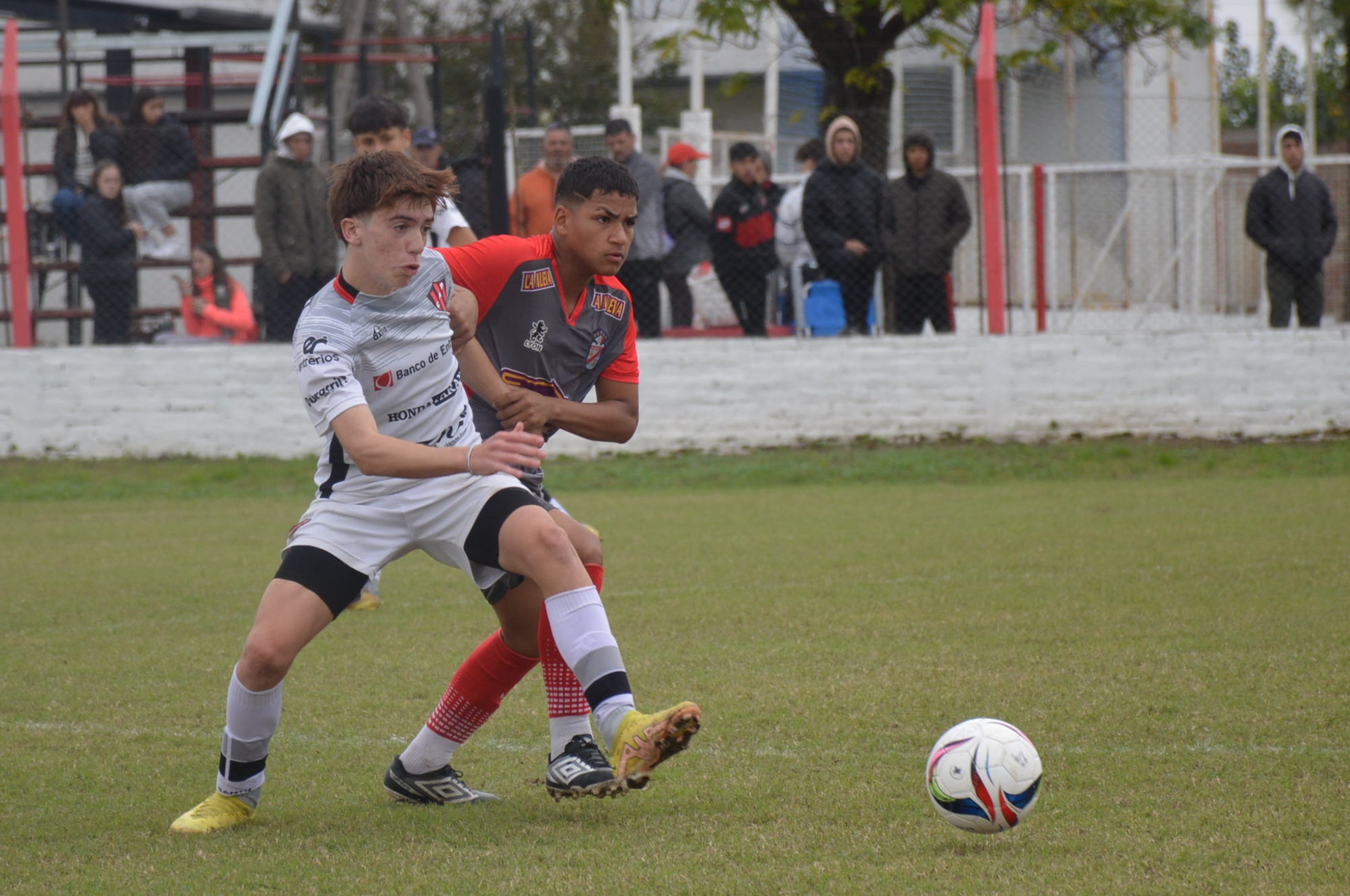 Inferiores AFA: Los Rojinegros jugaron la fecha pendiente ante Arsenal