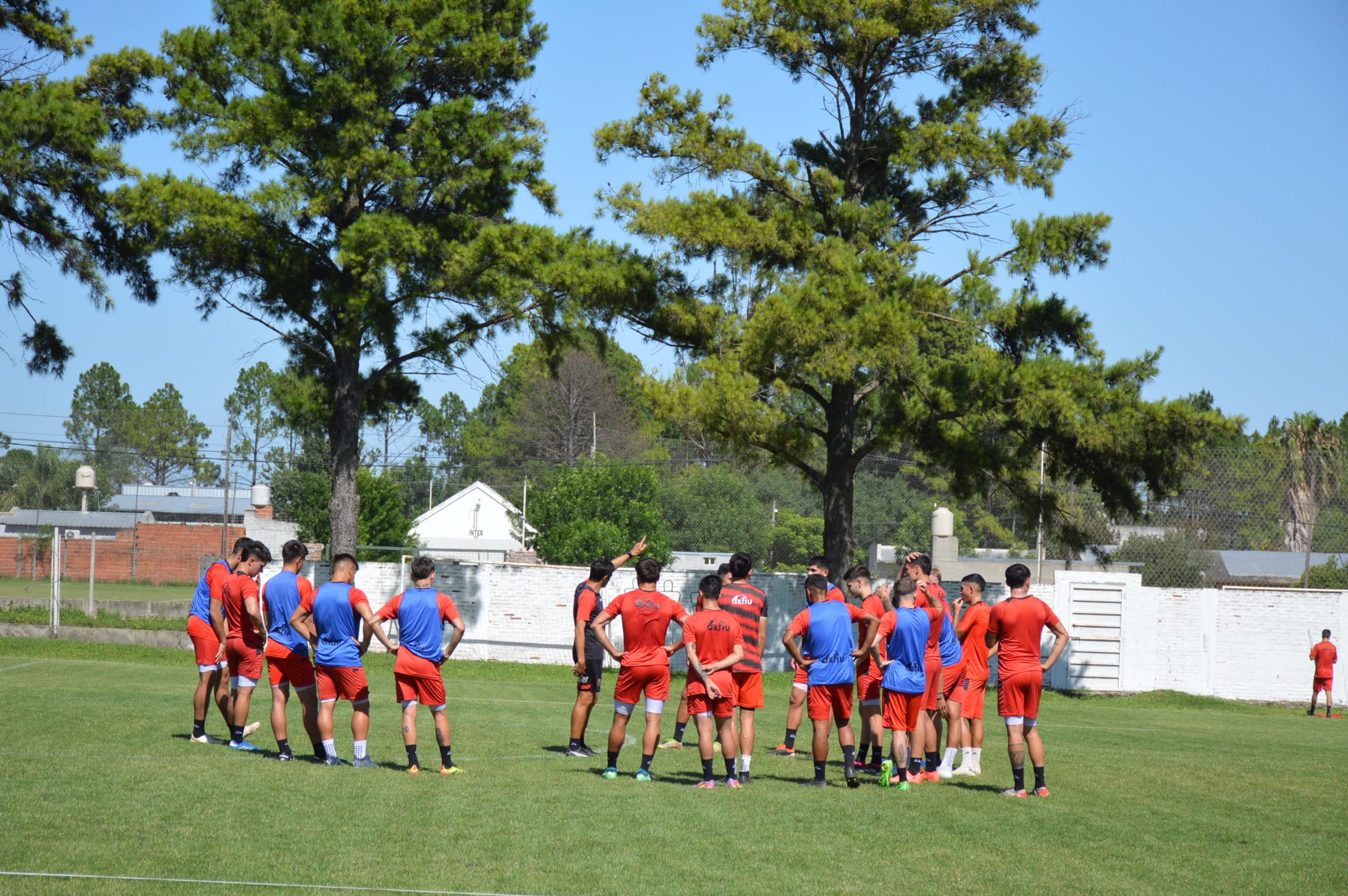 El Rojinegro inició esta mañana la vuelta a los entrenamientos