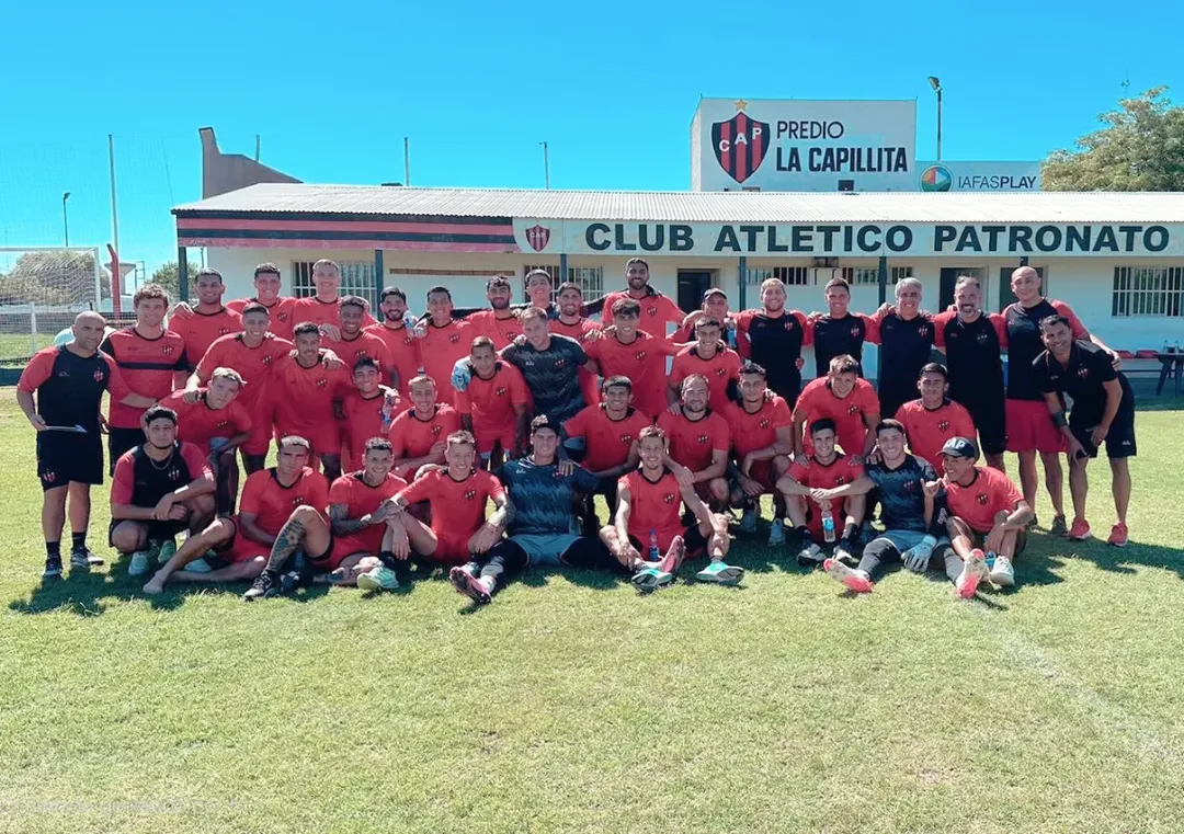 Patronato cerró una intensa pretemporada y se prepara para el debut en la Primera Nacional